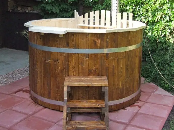 Badezuber mit Innenofen Thermoholz