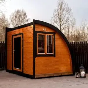 halber-Campingpod