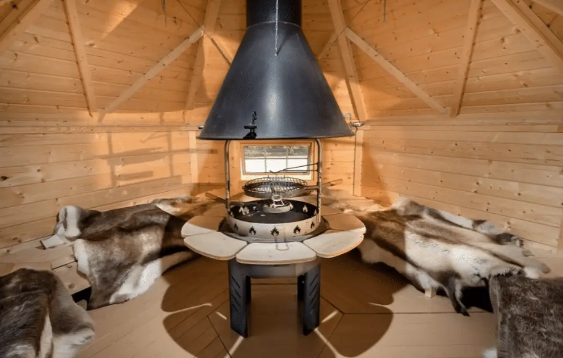 Grillhütte und Grill