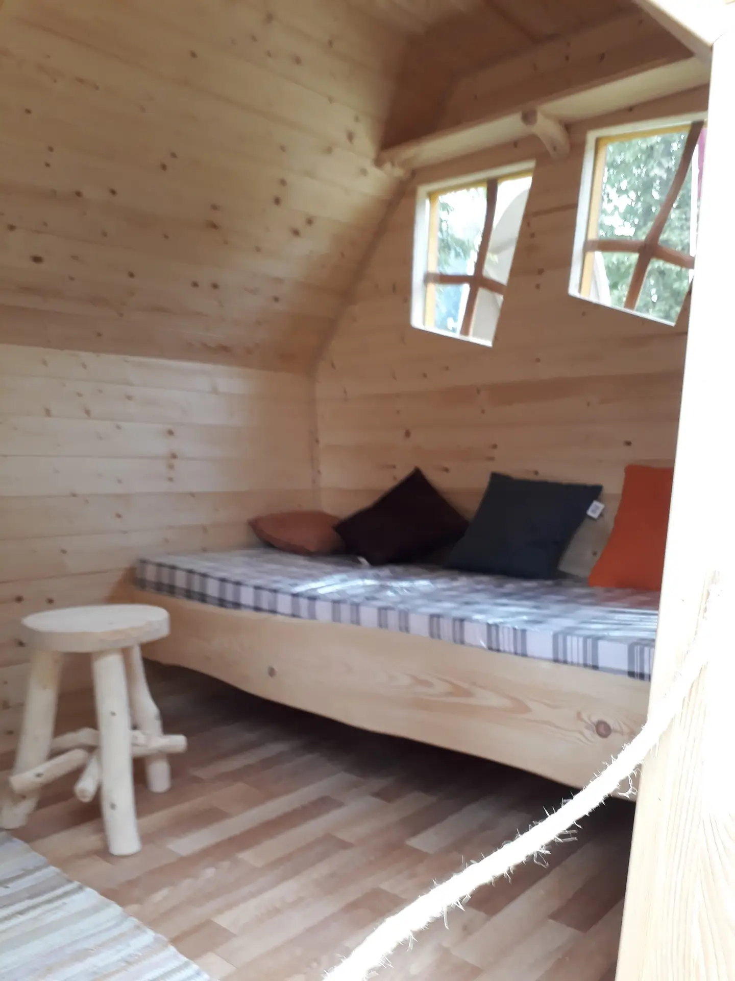 Hexenhaus Gartenhaus Doppelbett
